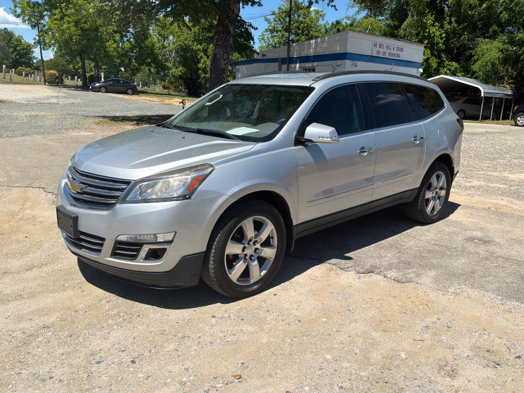 2016 Chevrolet Traverse LTZ FWD's photo