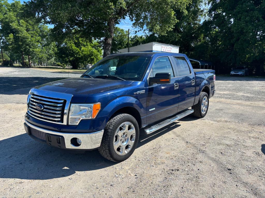 2012 Ford F-150 XLT SuperCrew 145-in's photo